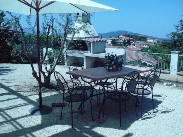 Monolocale Tre Mari Villa กาโปลิเวรี ภายนอก รูปภาพ